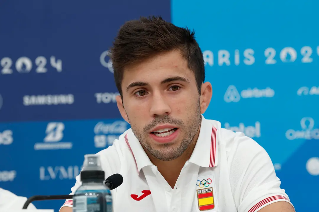 El integrante del equipo ol&iacute;mpico espa&ntilde;ol de judo Fran Garrig&oacute;s durante una rueda de prensa este jueves en Par&iacute;s. EFE/ Chema Moya