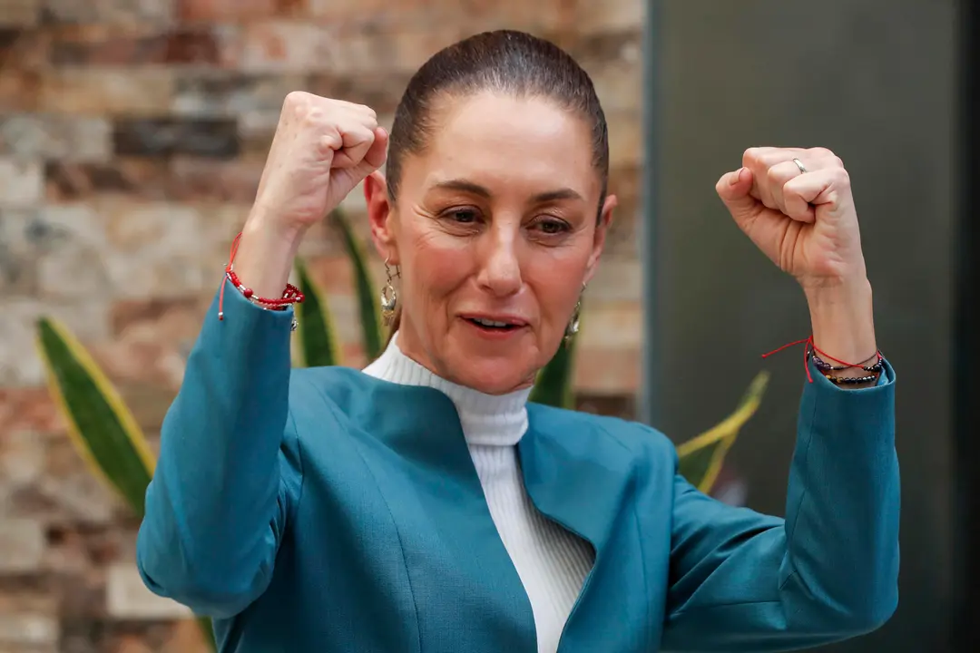 La presidenta electa de M&eacute;xico, Claudia Sheinbaum, reacciona durante una rueda de prensa en la Ciudad de M&eacute;xico (M&eacute;xico). EFE/Mario Guzm&aacute;n