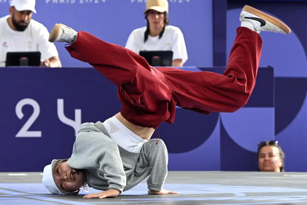 la japonesa Ami durante la prueba de breaking de los Juegos Ol&iacute;mpicos de Par&iacute;s 2024. FE/EPA/CAROLINE BLUMBERG