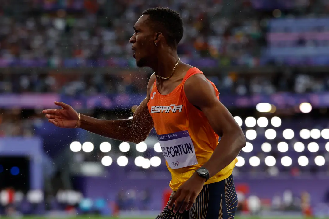 El atleta espa&ntilde;ol Jordan Alejandro D&iacute;az en la final de Triple salto masculino en el marco de los Juegos Ol&iacute;mpicos Par&iacute;s 2024, este viernes en el Estadio de Francia de Saint-Denis.   EFE/ Julio Munoz