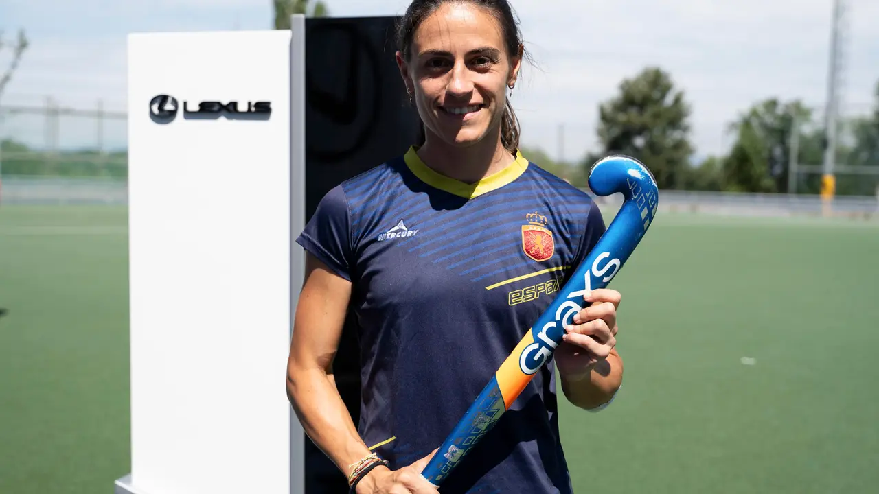La jugadora de la selecci&oacute;n espa&ntilde;ola de Hockey Beatriz P&eacute;rez, disputar&aacute; sus terceros juegos ol&iacute;mpicos tras R&iacute;o 2016 y Tokio 2020, donde espera cumplir el sue&ntilde;o de su vida de &ldquo;colgarse una medalla ol&iacute;mpica&rdquo; aunque el objetivo principal es &ldquo;alcanzar los cuartos de final&rdquo;. EFE/Fernando Villar