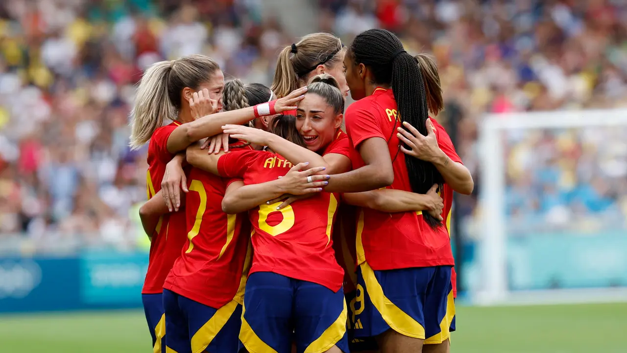 Aitana Bonmat&iacute; celebra el 1-1. EFE/ Miguel To&ntilde;a
