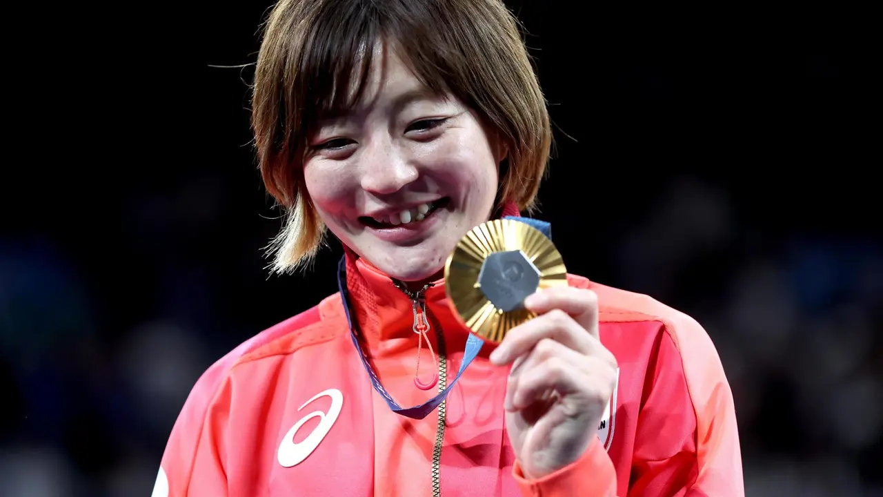La medallista Natsumi Tsunoda, japonesa. EFE/EPA/DANIEL IRUNGU
