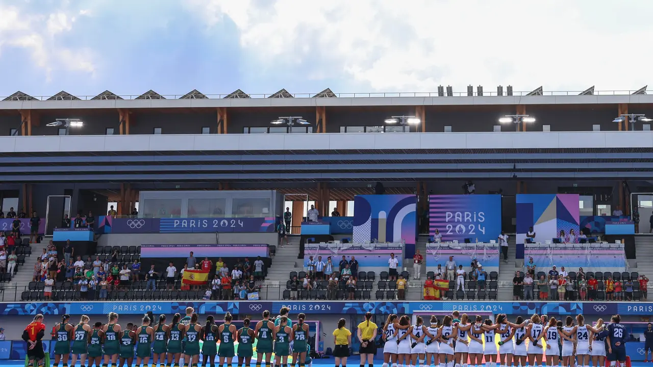 Partido del Grupo B de Hockey sobre Hierba de los Juegos Ol&iacute;mpicos de Par&iacute;s 2024, entre Espa&ntilde;a y Sud&aacute;frica, en el estadio Yves-du-Manoir Stadium 2 en Colombes, Francia. EFE/ Sashenka Gutierrez